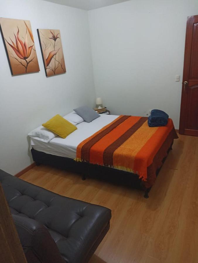Casa Pastora Coworking Bed & Breakfast Guatape Exterior photo